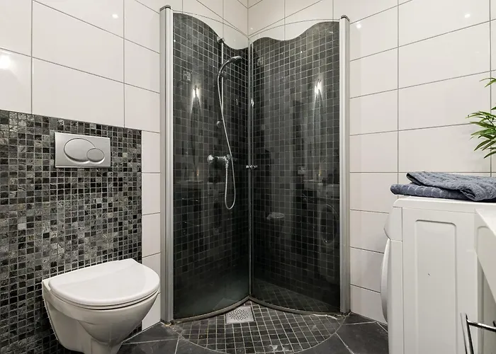 Leilighet New! I Modern Comfort In The Heart Of *